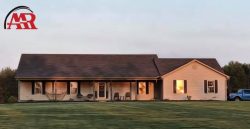 roofing companies Ashland Ohio home with shingles and vinyl siding installation