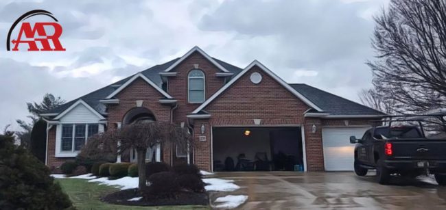roofers near akron ohio home with asphalt shingles