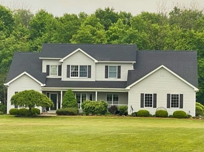 Avoid Roofing in the Rain
